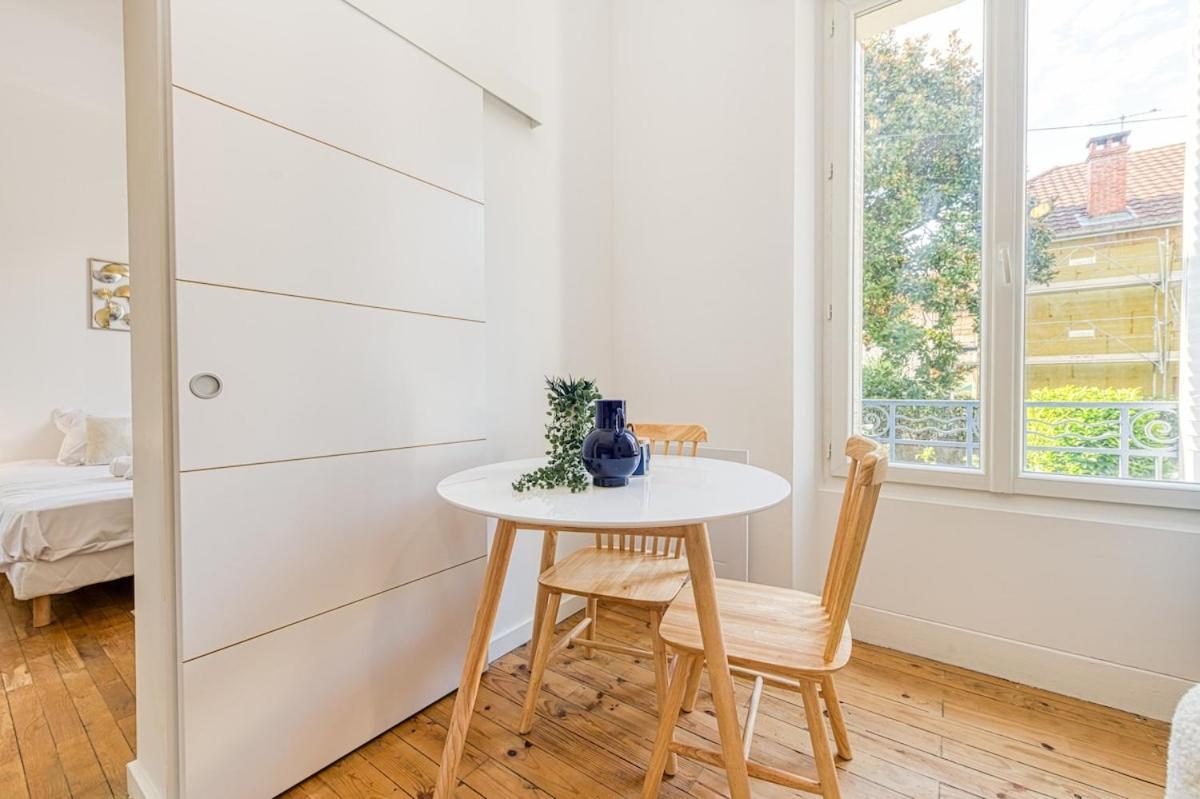 2 Pieces Tout Confort, Deco Moderne, Wifi Fibre Grenoble Eksteriør bilde